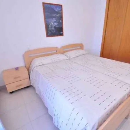 Proxima Comercios 4 Personas En Cambrils